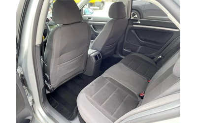 VW Jetta 1.9tdi 105k.c * Nova* UNIKAT* - автомобили, коли, обяви за нови и употребявани 7