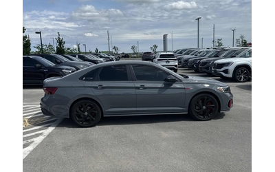 vw-jetta - 3