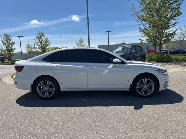 VW Jetta КОЖА, ПОДРЕВ, НАВИ, СЕРВИЗНА ИСТОРИЯ, ЦЕНА ДО БГ - автомобили, коли, обяви за нови и употребявани 4