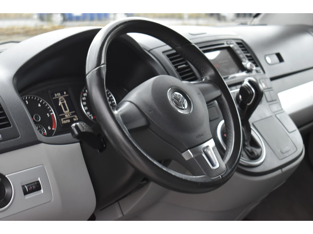 VW Multivan 2.0ТDI* 6+ 1места* 4х4 - автомобили, коли, обяви за нови и употребявани 9