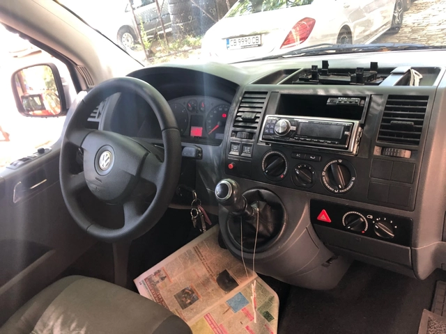 VW Multivan 2.5TDi - 4Motion - автомобили, коли, обяви за нови и употребявани 11