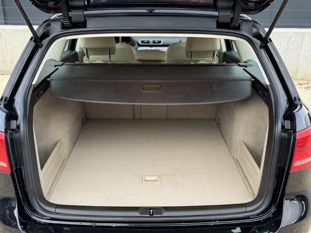 VW PASSAT 1.6TDI*HIGHLINE*BLUEMOTION* - автомобили, коли, обяви за нови и употребявани 14