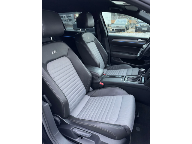 VW Passat 2.0 TDI 4Motion R-Line Camera Швейцария - автомобили, коли, обяви за нови и употребявани 13