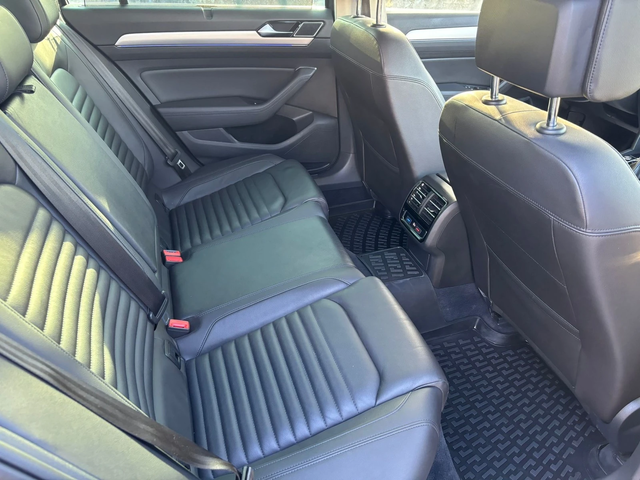 VW Passat GTE/1, 400/PLUG IN HYBRID/EURO6 - автомобили, коли, обяви за нови и употребявани 10