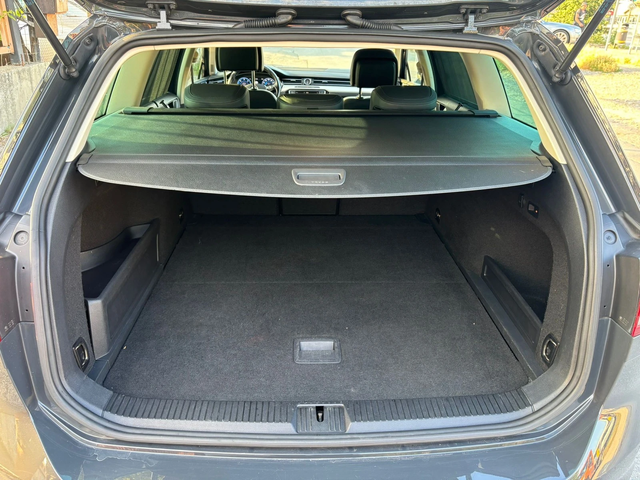 VW Passat GTE/1, 400/PLUG IN HYBRID/EURO6 - автомобили, коли, обяви за нови и употребявани 14