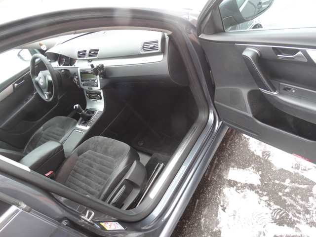 VW Passat 2.0tdi - автомобили, коли, обяви за нови и употребявани 12