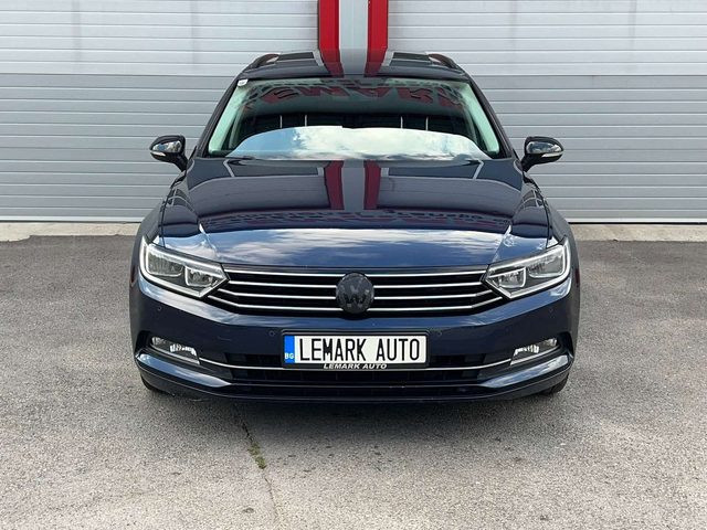 VW Passat 2.0TDI - автомобили, коли, обяви за нови и употребявани 0