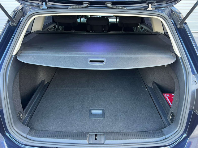 VW Passat 2.0TDI - автомобили, коли, обяви за нови и употребявани 11