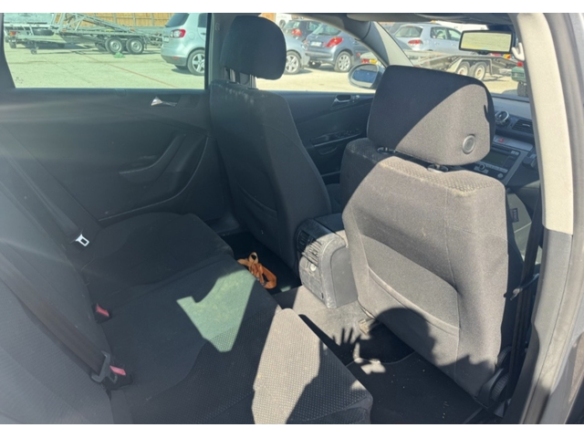 VW Passat 2.0TDI - автомобили, коли, обяви за нови и употребявани 11