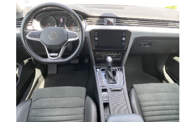 VW Passat 2.0TDI/ DSG/ 200кс./ 4x4/ Elegance - автомобили, коли, обяви за нови и употребявани 8