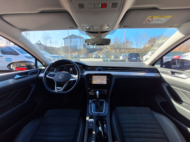 VW Passat 2.0TDI/ DSG/ 200кс./ 4x4/ Elegance/ Очакван! - автомобили, коли, обяви за нови и употребявани 6