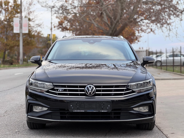 VW Passat 2.0TDI R-Line 150кс DSG* Keyless* ПЕРФЕКТЕН* - автомобили, коли, обяви за нови и употребявани 7
