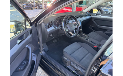 VW Passat 2.0TDI R-Line 150кс DSG* Keyless* ПЕРФЕКТЕН* - автомобили, коли, обяви за нови и употребявани 8