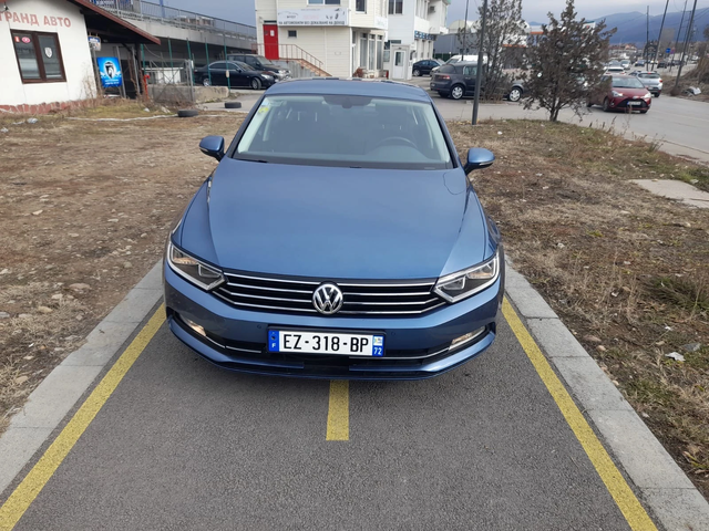 VW Passat FACELIFT-1.6TDI-NAVI-2018-6ск - автомобили, коли, обяви за нови и употребявани 14