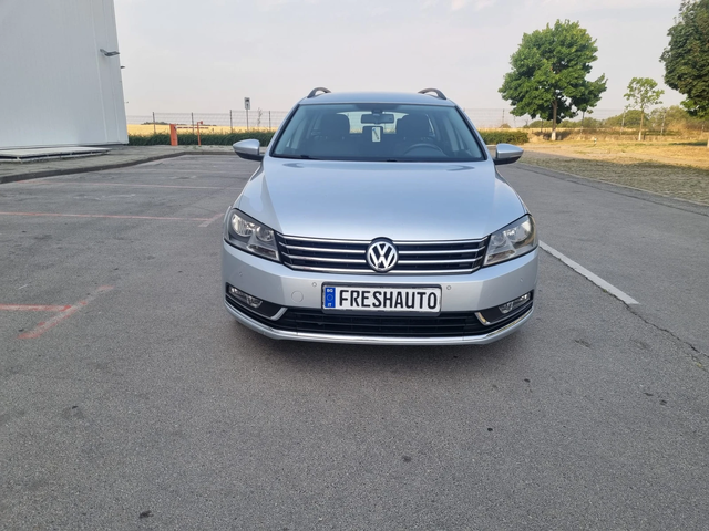 VW Passat 1.6tdi EVRO5-B - автомобили, коли, обяви за нови и употребявани 0