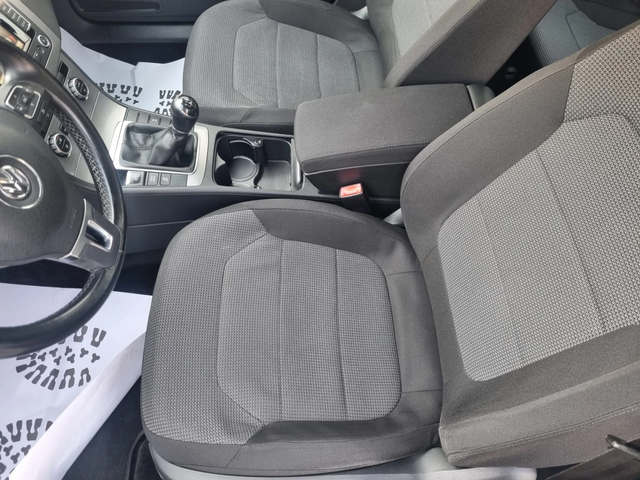 VW Passat 1.6tdi EVRO5-B - автомобили, коли, обяви за нови и употребявани 6