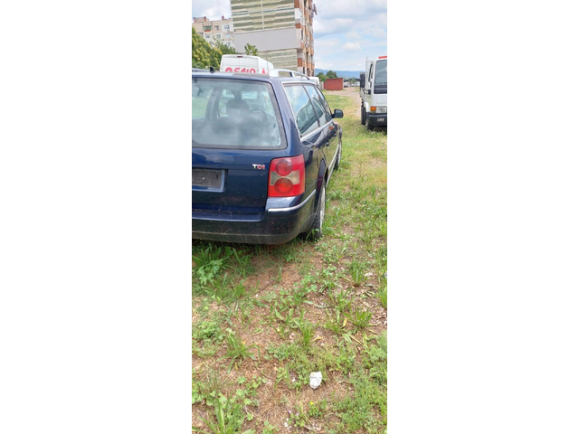 VW Passat 1.9 tdi - автомобили, коли, обяви за нови и употребявани 5