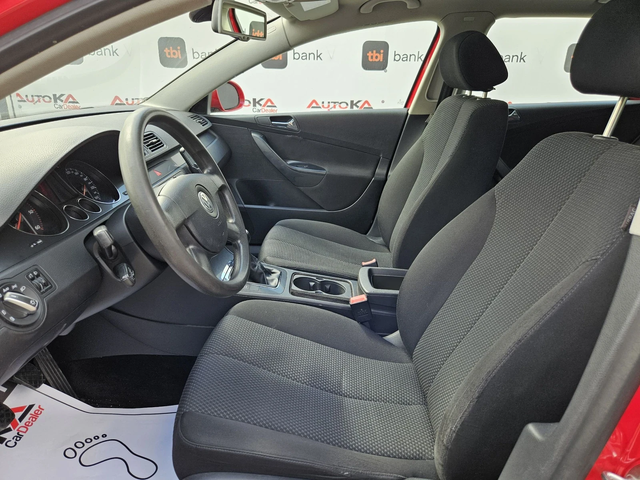 VW Passat 2.0TDI-140kc= 8КЛАПАНА= ШИБЕДАХ= АВТОПИЛОТ - автомобили, коли, обяви за нови и употребявани 1