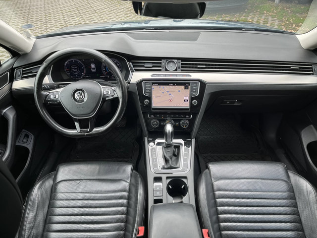VW Passat Highline 2.0 TDI DSG 4Motion - автомобили, коли, обяви за нови и употребявани 7