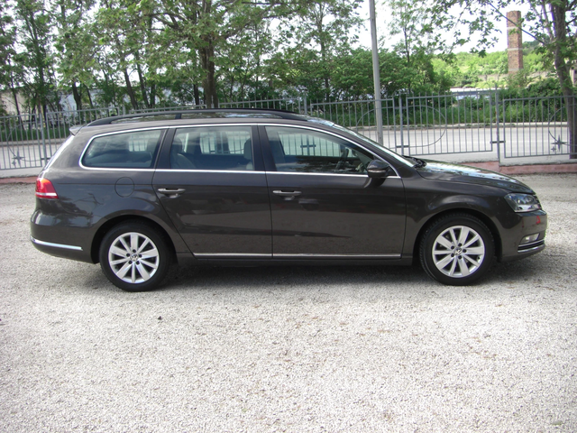VW Passat B7 TDI NAVI AVTOMAT EURO 5B - автомобили, коли, обяви за нови и употребявани 5