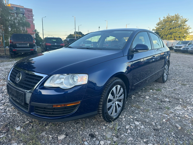 VW Passat 1.6I 102kc СТАРИЯ МОТОР - автомобили, коли, обяви за нови и употребявани 6
