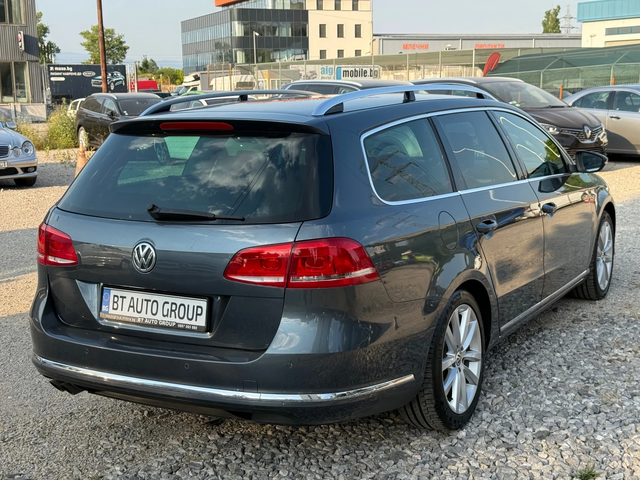 VW Passat 2.0TDI 140HP 4-MOTION * * HIGH-LINE* * - автомобили, коли, обяви за нови и употребявани 4