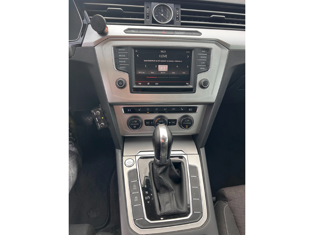 VW Passat 2.0TDI AVTOMAT/NAVI EURO 6 - автомобили, коли, обяви за нови и употребявани 11