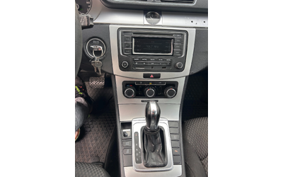 VW Passat 2.0TDI AVTOMAT EURO 5 - автомобили, коли, обяви за нови и употребявани 11