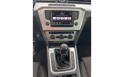 VW Passat 2.0TDI NAVI EURO 6 - автомобили, коли, обяви за нови и употребявани 11