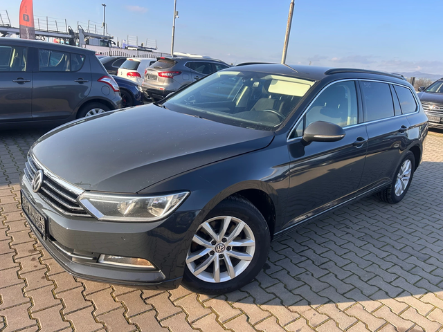 VW Passat 1.6TDI AVTOMAT/NAVI EURO 6 - автомобили, коли, обяви за нови и употребявани 0