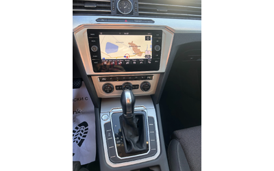 VW Passat 1.6TDI AVTOMAT/NAVI EURO 6 - автомобили, коли, обяви за нови и употребявани 11