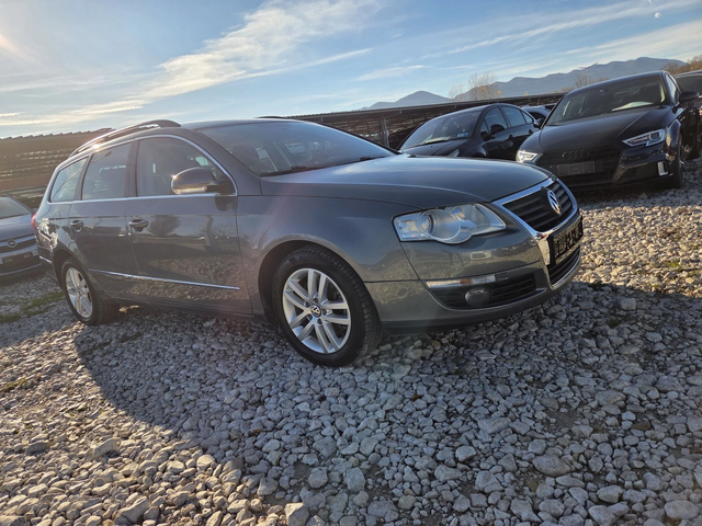VW Passat 2.0tdi* Italy* - автомобили, коли, обяви за нови и употребявани 2