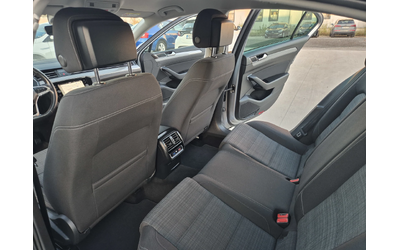 VW Passat BUSINES А/Т - автомобили, коли, обяви за нови и употребявани 11