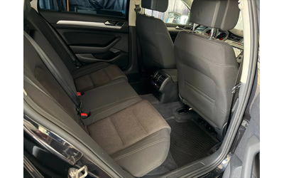 VW Passat 2.0TDI* 150к.с* СЕРВИЗНА КНИЖКА С ПЪЛНА ИСТОРИЯ В - автомобили, коли, обяви за нови и употребявани 8