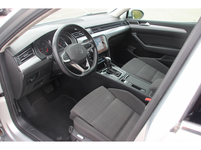 VW Passat 2.0 TDI A/T FACELIFTEURO 6B - автомобили, коли, обяви за нови и употребявани 8