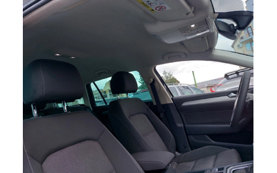 VW Passat 1.6TDI* AUTOMATIC-DSG* - автомобили, коли, обяви за нови и употребявани 12