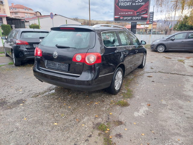 VW Passat 2.0TDI* HI-LINE* 6-speed.* - автомобили, коли, обяви за нови и употребявани 4