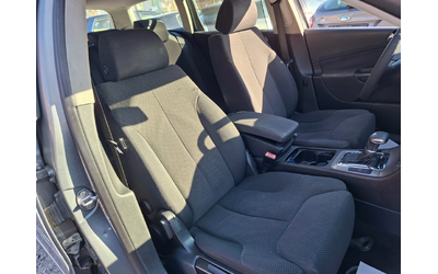 VW Passat 2.0TDI* AUTOMATIC-DSG* * - автомобили, коли, обяви за нови и употребявани 13