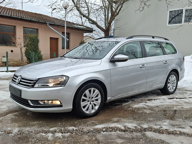 VW Passat 2.0TDI DSG - автомобили, коли, обяви за нови и употребявани 0