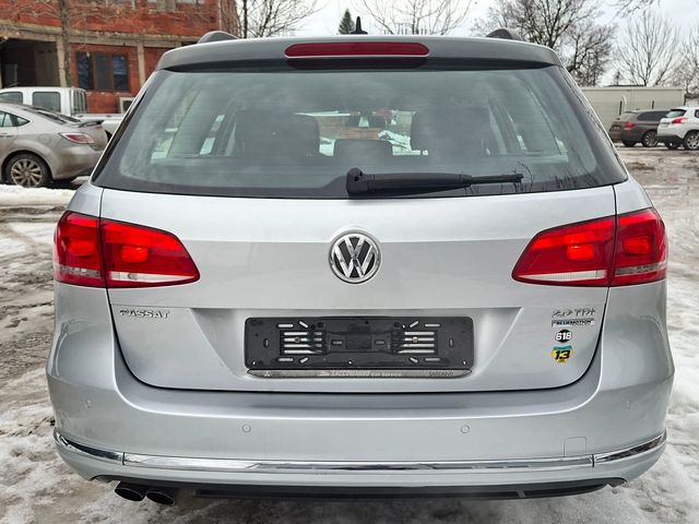 VW Passat 2.0TDI DSG - автомобили, коли, обяви за нови и употребявани 5