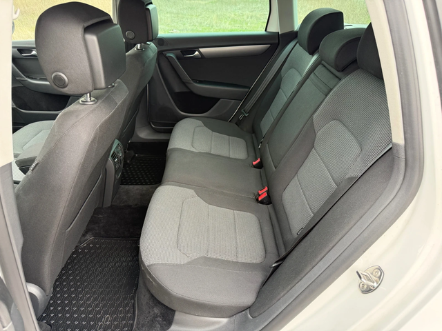 VW Passat 2.0 TDI / 4MOTION / NAVI / PARKTRONIC / AVTOPILOT - автомобили, коли, обяви за нови и употребявани 11