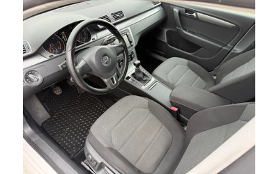 VW Passat 2.0 TDI / 4MOTION / NAVI / PARKTRONIC / AVTOPILOT - автомобили, коли, обяви за нови и употребявани 9