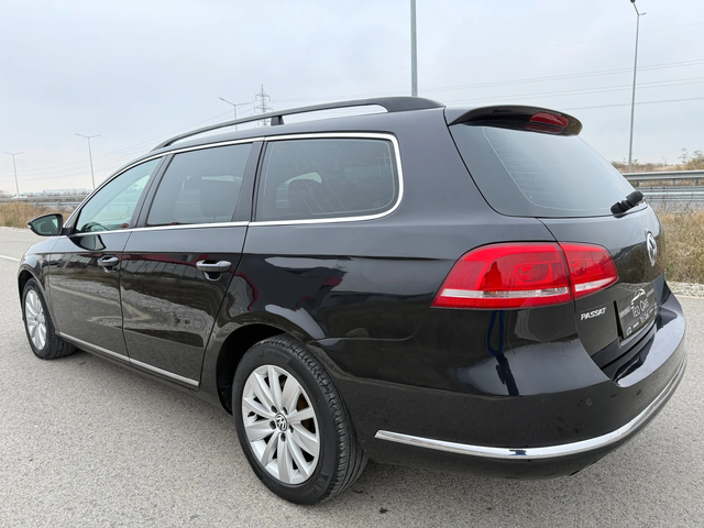 VW Passat 2.0 TDI / AVTOMAT / NAVI / PARKTRONIC / AVTOPILOT - автомобили, коли, обяви за нови и употребявани 5