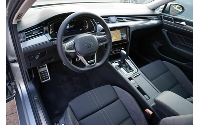 VW Passat 2.0 TDI Alltrack 4M - автомобили, коли, обяви за нови и употребявани 11