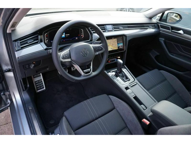 VW Passat 2.0 TDI Alltrack 4M - автомобили, коли, обяви за нови и употребявани 11