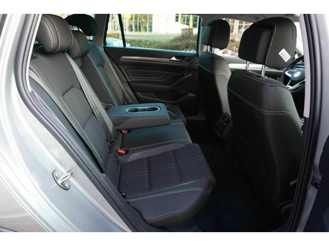 VW Passat 2.0 TDI Alltrack 4M - автомобили, коли, обяви за нови и употребявани 8