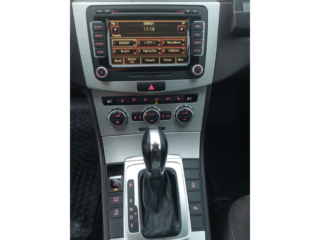 VW Passat 2.0TDI / Highline/ DSG / 170 4x4 - автомобили, коли, обяви за нови и употребявани 14