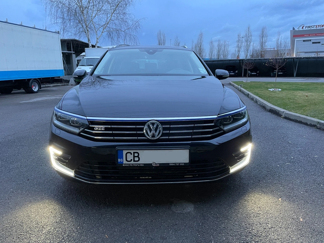 VW Passat GTE Plug In Hybrid - автомобили, коли, обяви за нови и употребявани 1