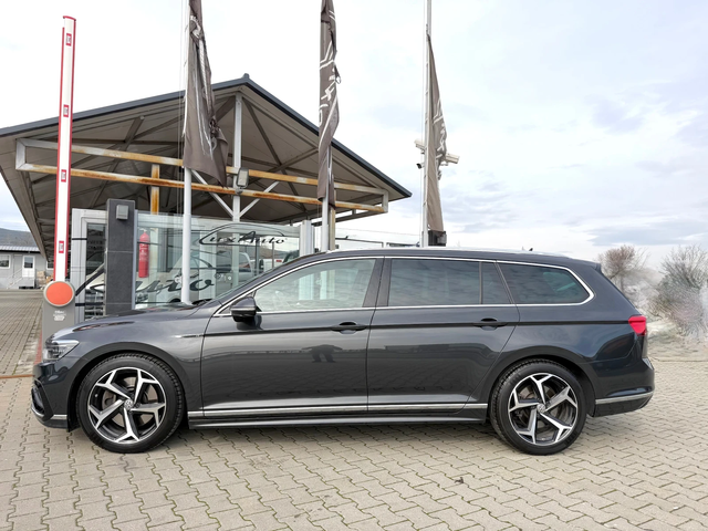 VW Passat Bi-TURBO#4MOTION#EXECUTIVE#R-LINE#iQ-LIGHT - автомобили, коли, обяви за нови и употребявани 4