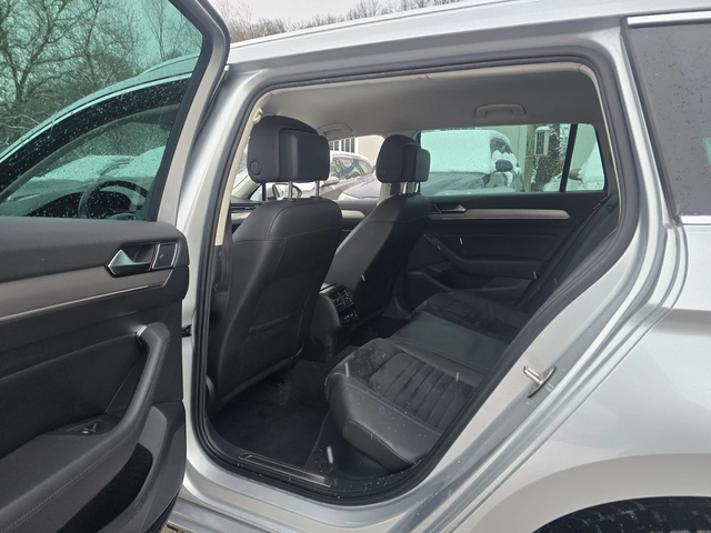VW Passat 2.0TDI 150к.с DSG DIGITAL - автомобили, коли, обяви за нови и употребявани 10